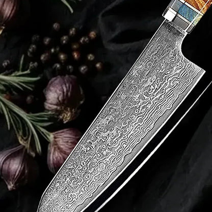 Detalle del acero damasco de 67 capas en la hoja del Petty Kaen 9 cm, puntilla japonesa